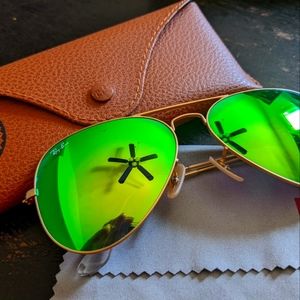 Green RayBan Aviator Sunglasses